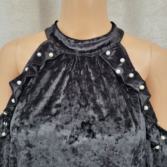 Desfios Black Crushed Velvet Velour Cold Shoulder Long Sleeve Top - Picture 2 of 8